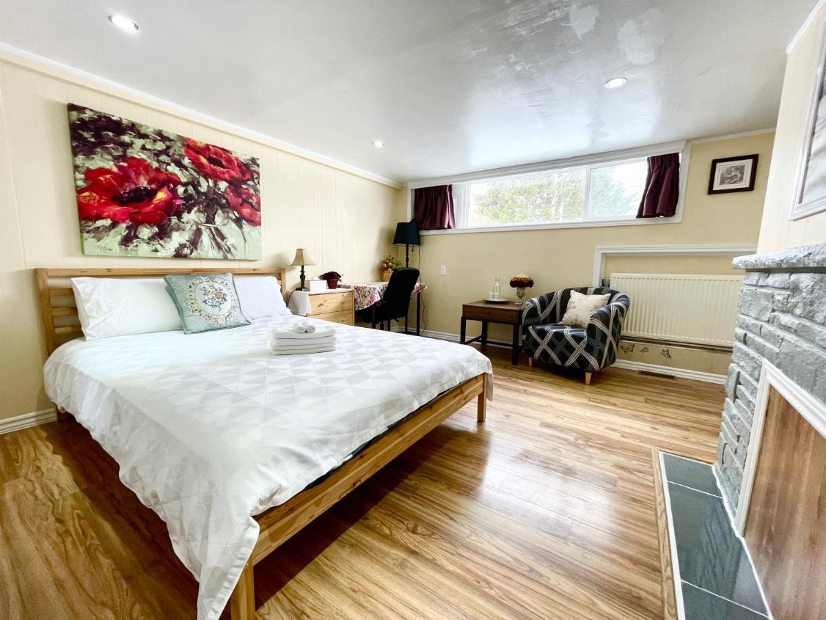 Perfect Home-Private Washrooms,Free Parking,High Speed Net Toronto Bagian luar foto